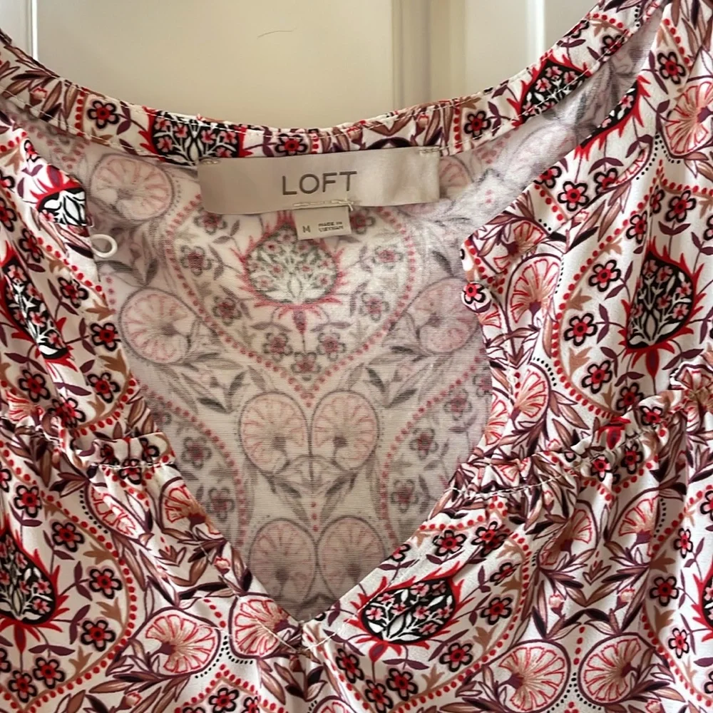 Loft Top - Picture 3 of 7